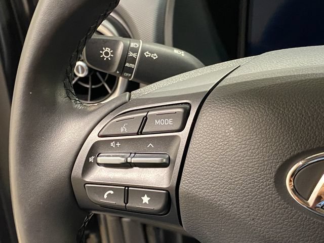 Used 2023 Hyundai Kona Limited w/ Cargo Package AWD/4WD image 32