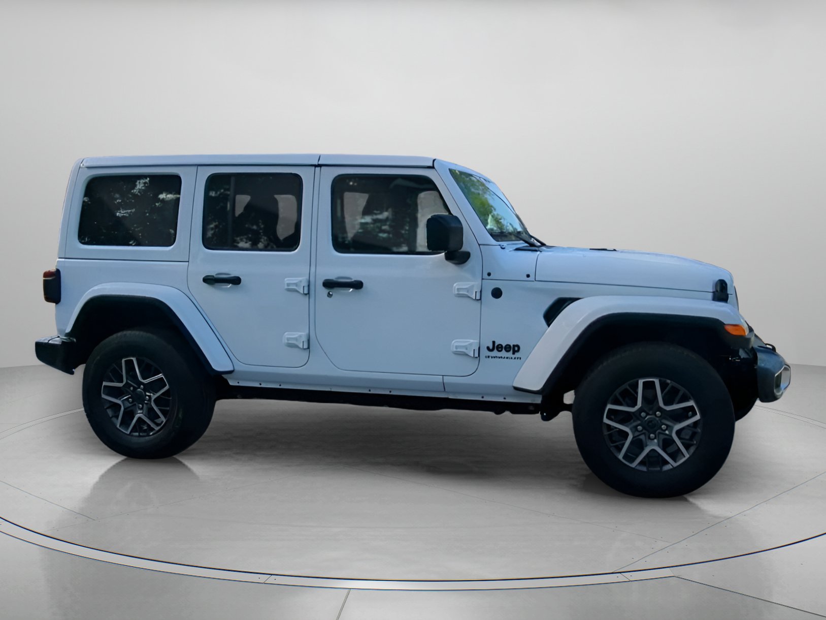 Used 2025 Jeep Wrangler Unlimited Sahara AWD/4WD image 34