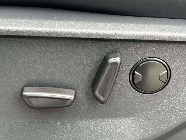 Certified 2025 Ford Expedition Max Platinum image 22