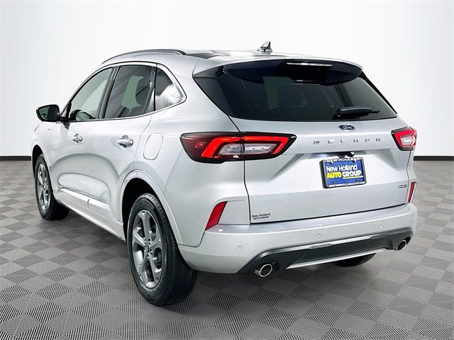 Certified 2024 Ford Escape ST-Line Select w/ Tech Pack #2 image 5