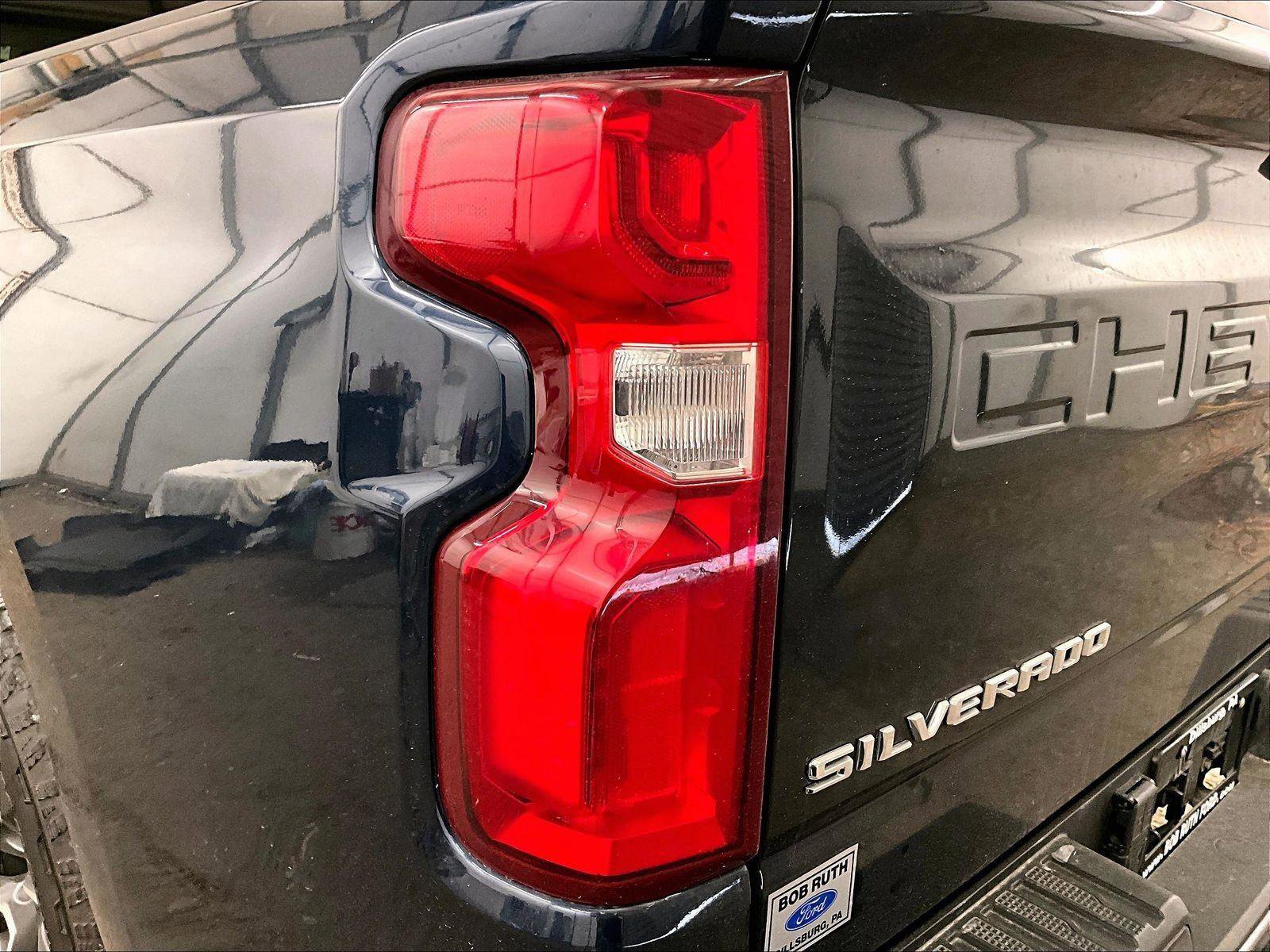 Used 2022 Chevrolet Silverado 1500 RST w/ RST All Star Premium Package AWD/4WD image 29