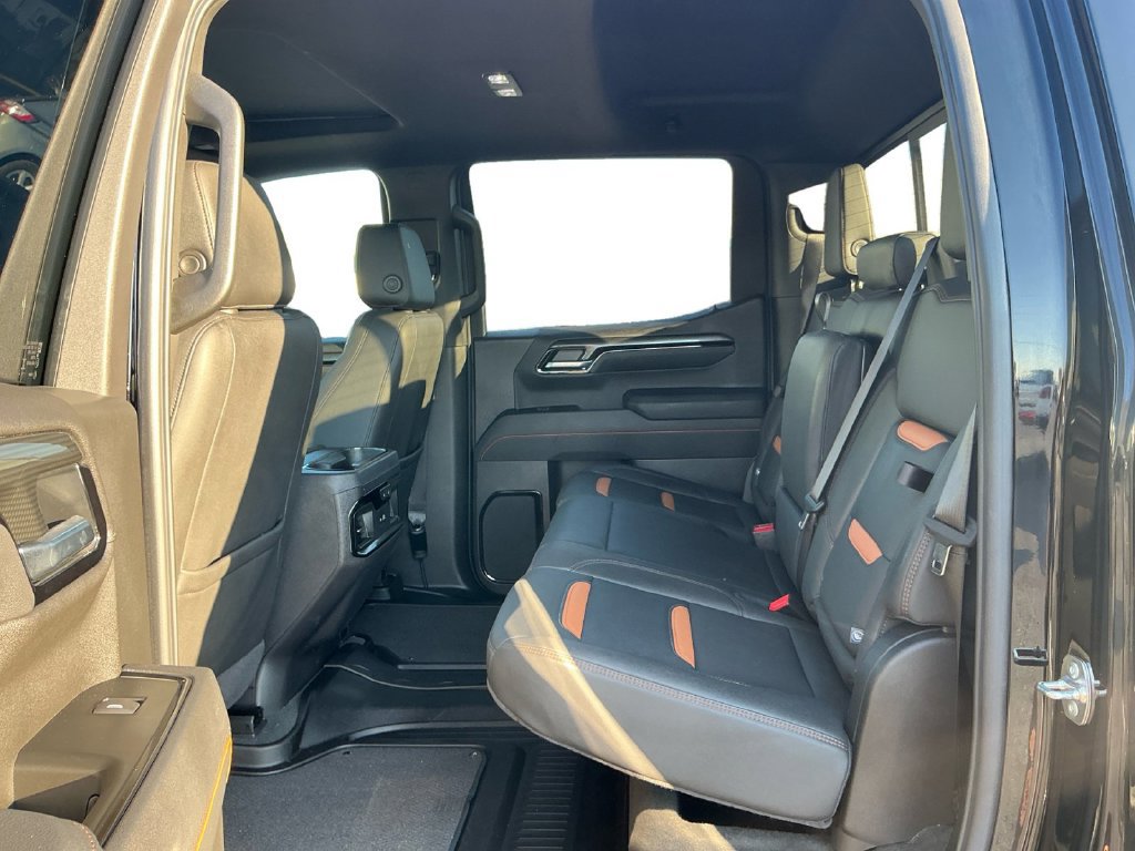 Used 2026 GMC Sierra 1500 AT4 w/ AT4 Premium Package AWD/4WD image 21