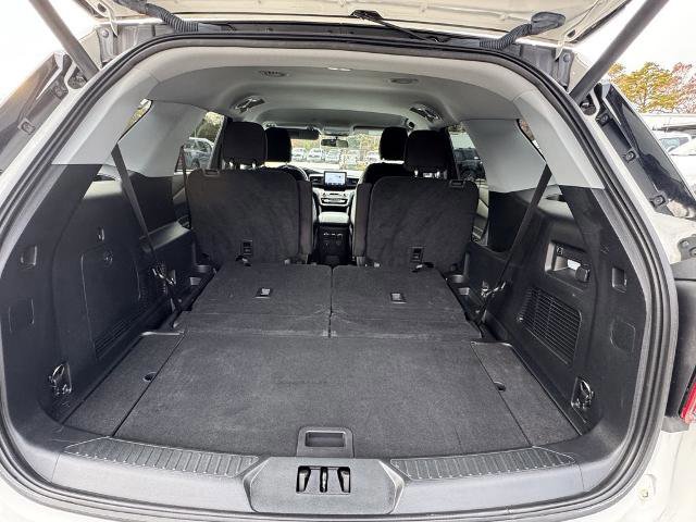 Certified 2023 Ford Explorer XLT image 8