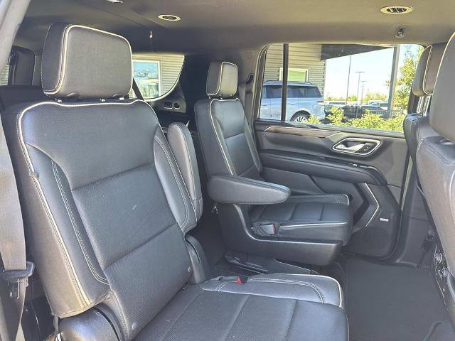 Used 2023 Chevrolet Suburban Premier RWD image 12