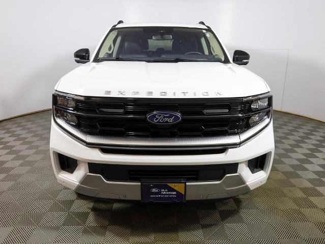 Certified 2025 Ford Expedition Platinum image 5