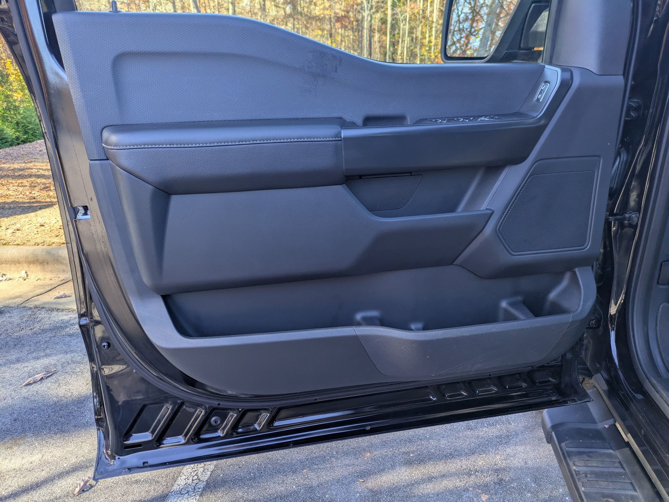 Certified 2024 Ford F150 STX w/ STX Black Appearance Package image 10