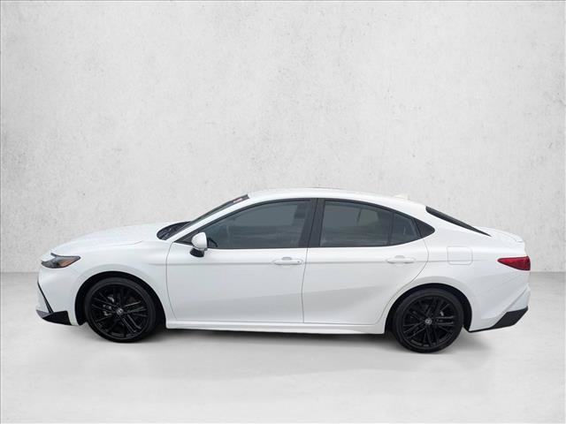 Used 2025 Toyota Camry SE w/ Convenience Package FWD image 8