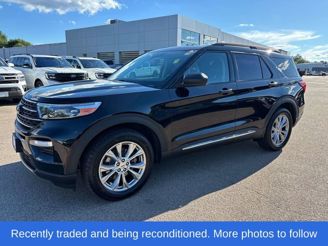 Certified 2021 Ford Explorer XLT w/ Equipment Group 202A AWD/4WD image 7