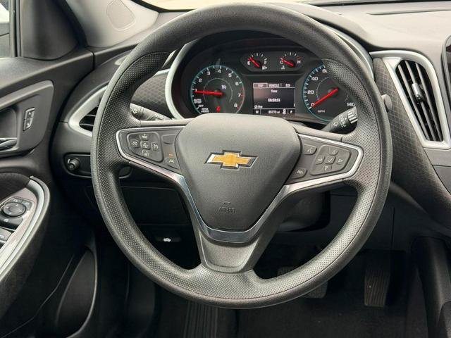 Used 2024 Chevrolet Malibu LT FWD image 12