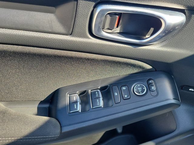 Used 2023 Honda Civic Sport image 21