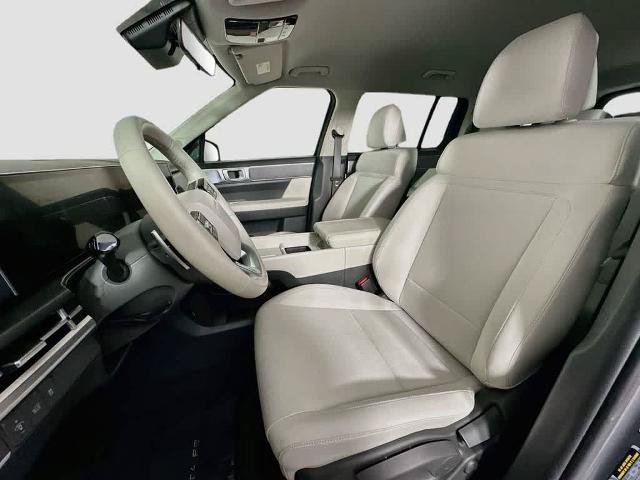 Used 2026 Hyundai Santa Fe SE FWD image 12