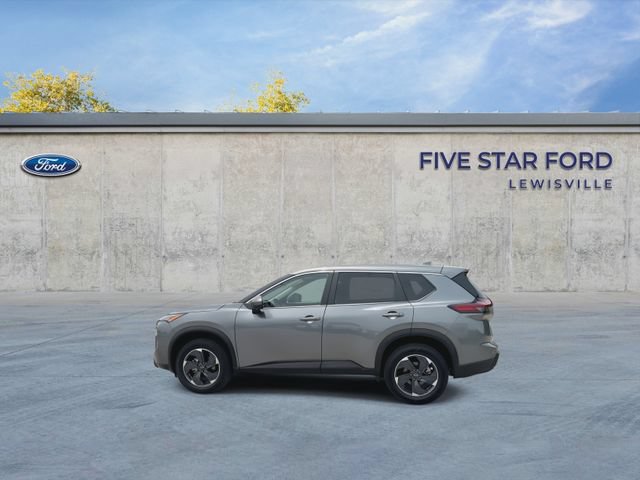 Used 2024 Nissan Rogue SV AWD/4WD image 5