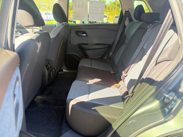 Used 2023 Nissan Rogue SV AWD/4WD image 27