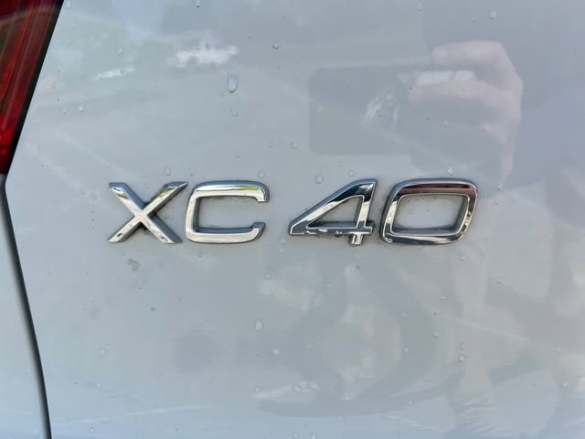 Used 2020 Volvo XC40 T5 Momentum w/ Protection Package Premier AWD/4WD image 39