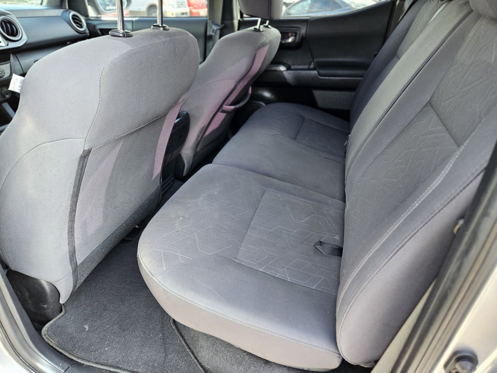 Used 2019 Toyota Tacoma SR5 image 17