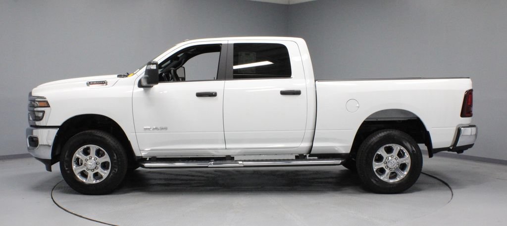 Used 2026 RAM 2500 Big Horn AWD/4WD image 8