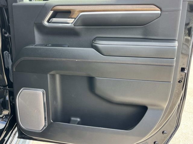 Used 2024 Chevrolet Silverado 1500 High Country w/ High Country Premium Package image 22