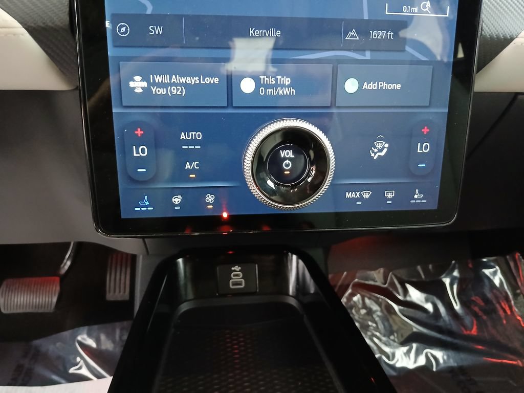 Certified 2025 Ford Mustang Mach-E Premium AWD/4WD image 14