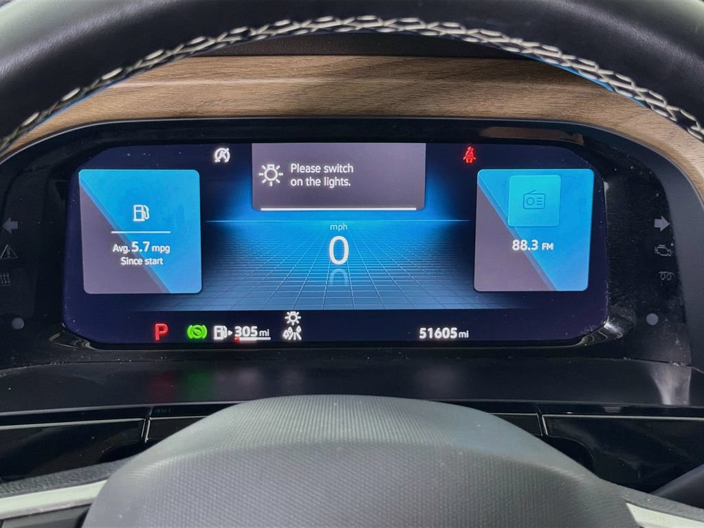 Used 2024 Volkswagen Atlas SE w/ Panoramic Sunroof Package FWD image 16