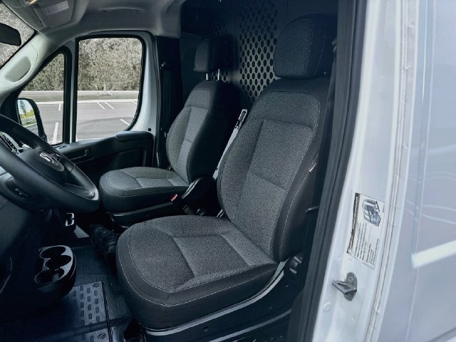 Used 2025 RAM ProMaster 2500 w/ U-Haul Equipment Group FWD image 11