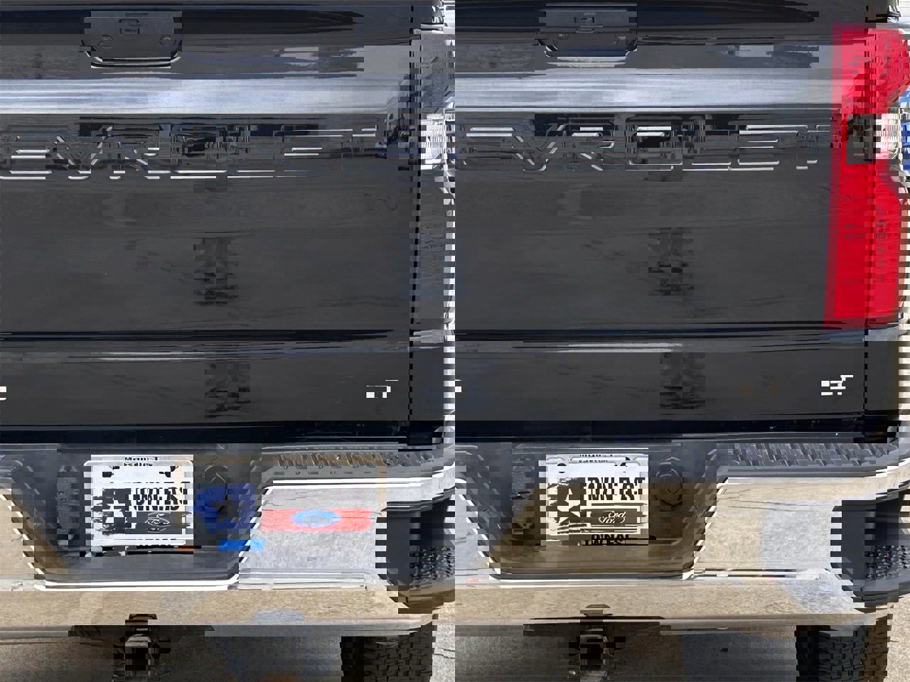 Used 2022 Chevrolet Silverado 1500 LT image 7