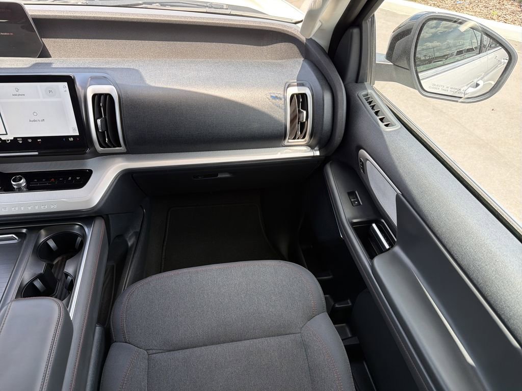 Certified 2025 Ford Expedition Max Active RWD image 15