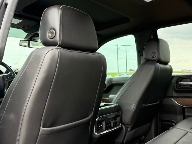 Used 2022 Chevrolet Silverado 1500 High Country w/ LPO, Dark Essentials Package image 20