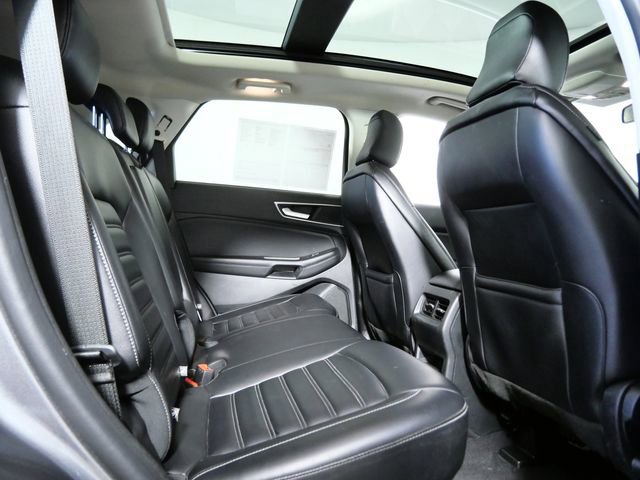 Certified 2024 Ford Edge SEL w/ Convenience Package AWD/4WD image 12