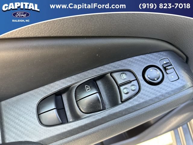 Used 2025 Nissan Altima 2.5 SV FWD image 21