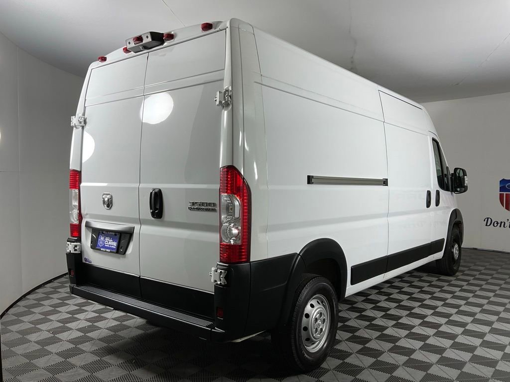 Used 2023 RAM ProMaster 3500 FWD image 3