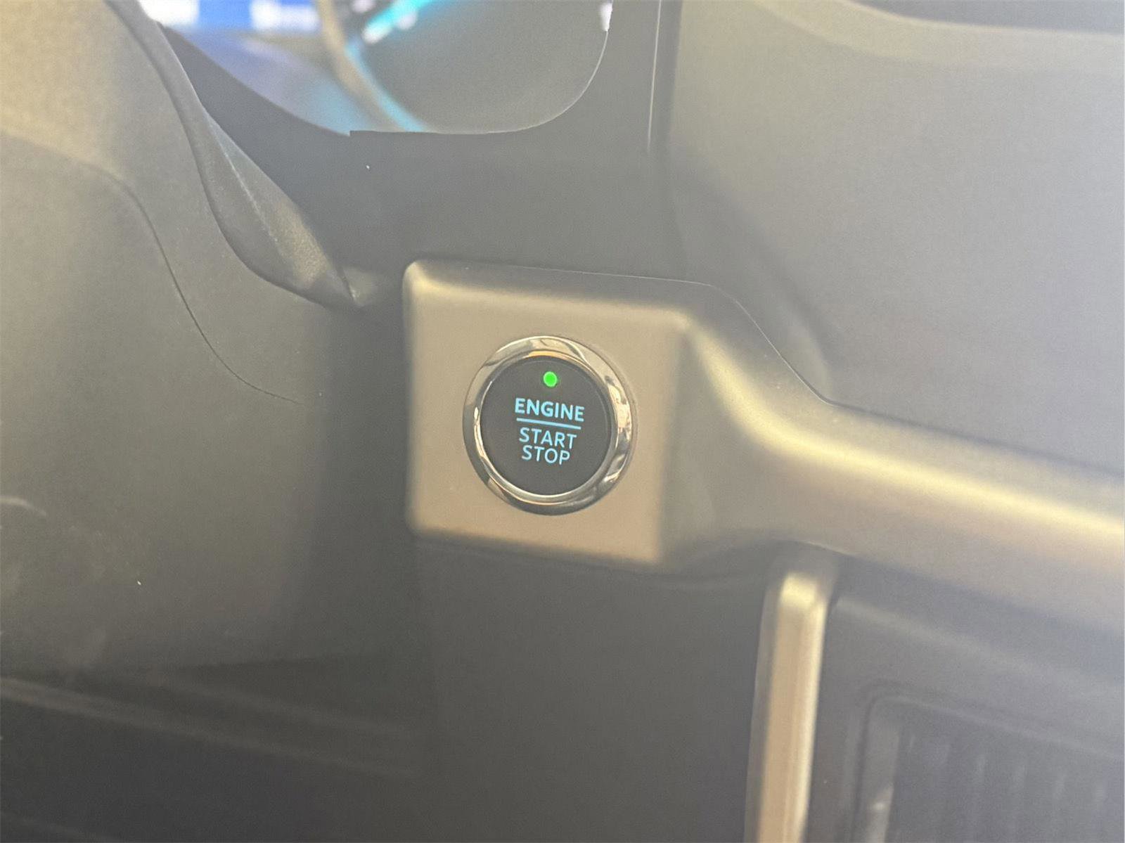 Certified 2023 Ford Expedition Max XLT image 30