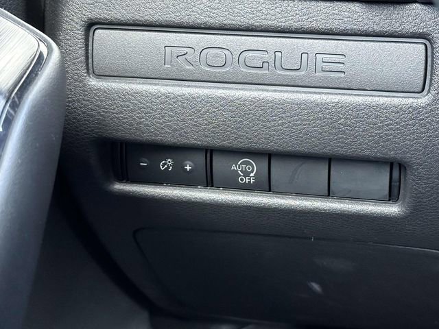 Used 2023 Nissan Rogue S AWD/4WD image 23