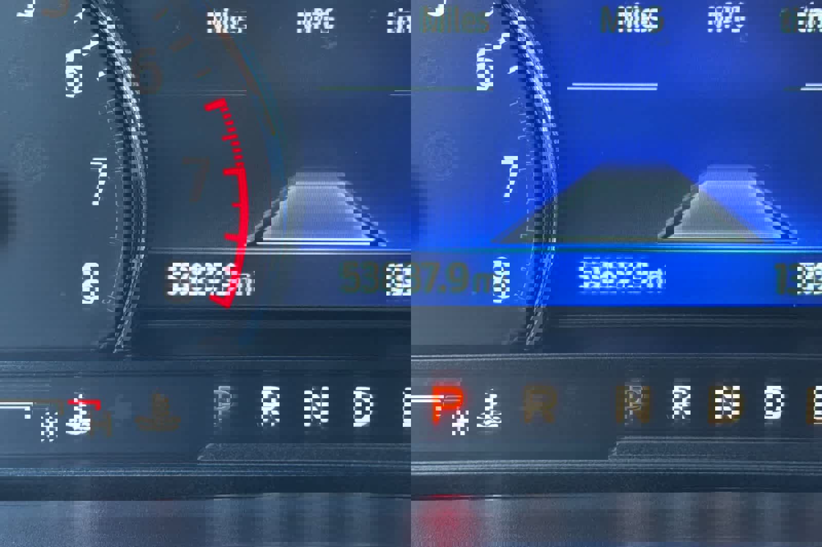 Certified 2023 Ford Explorer Limited image 27