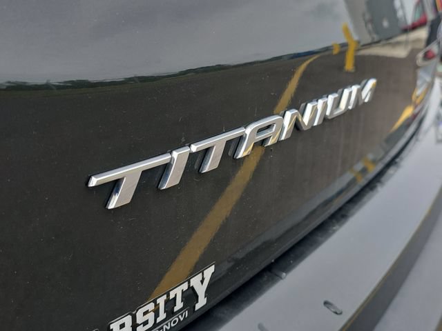 Certified 2022 Ford Edge Titanium w/ Class II Trailer Tow Package AWD/4WD image 7