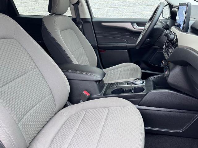 Certified 2021 Ford Escape SE AWD/4WD image 17