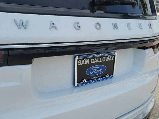 Used 2022 Jeep Wagoneer Series III image 10