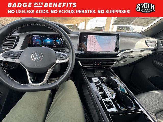 Used 2024 Volkswagen Atlas Cross Sport SE image 10