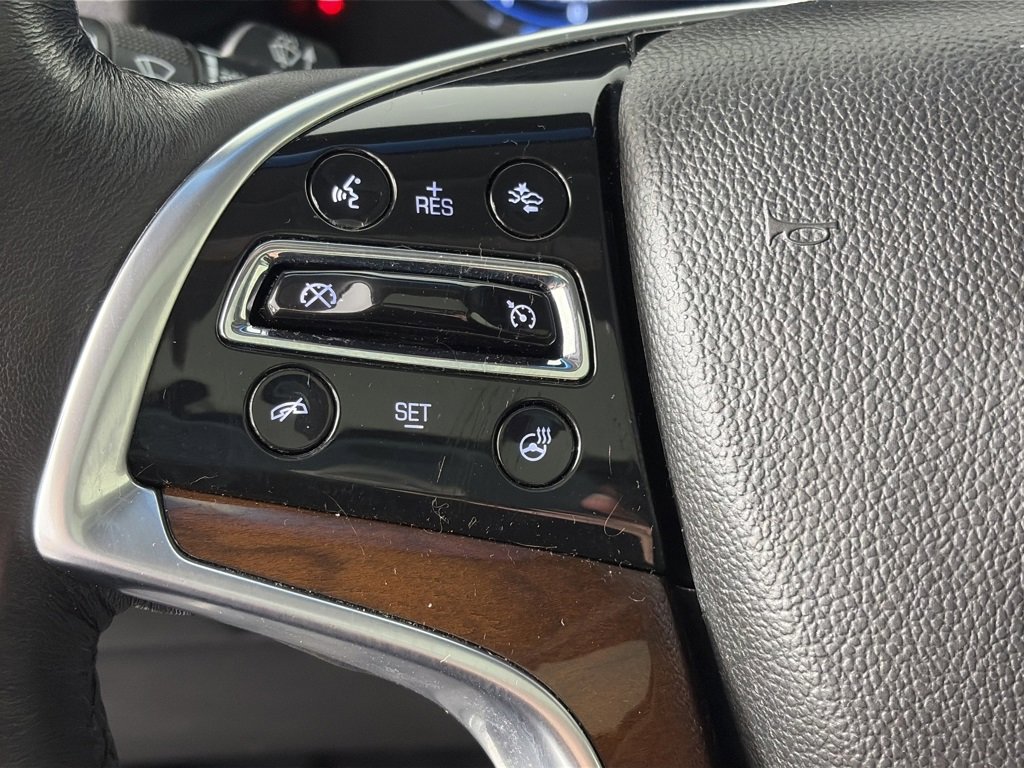 Used 2018 Cadillac Escalade Premium Luxury image 17