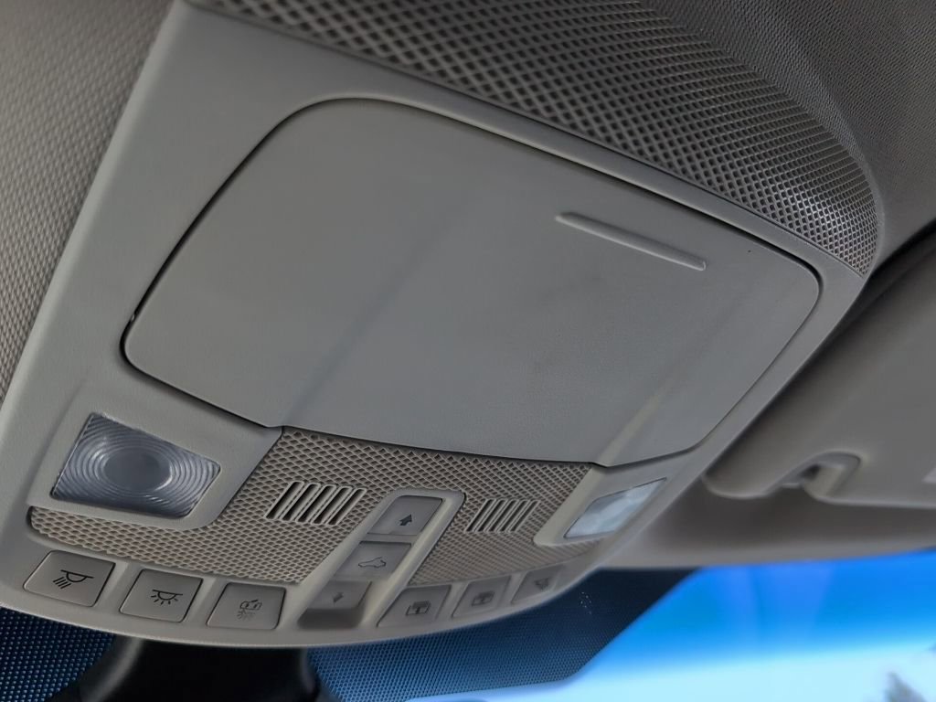 Certified 2020 Ford Edge Titanium w/ Equipment Group 301A image 22