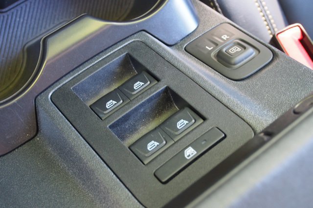 Certified 2025 Ford Bronco Badlands w/ Sasquatch Package image 24