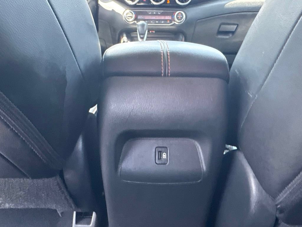Used 2023 Nissan Sentra SR w/ SR Premium Package FWD image 17