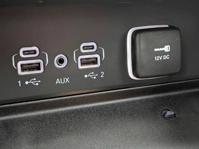 Used 2023 Jeep Grand Cherokee Altitude AWD/4WD image 25