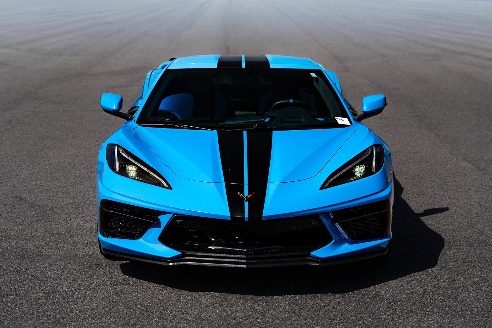 Used 2022 Chevrolet Corvette Stingray Premium Cpe w/ Z51 Performance Package RWD image 2