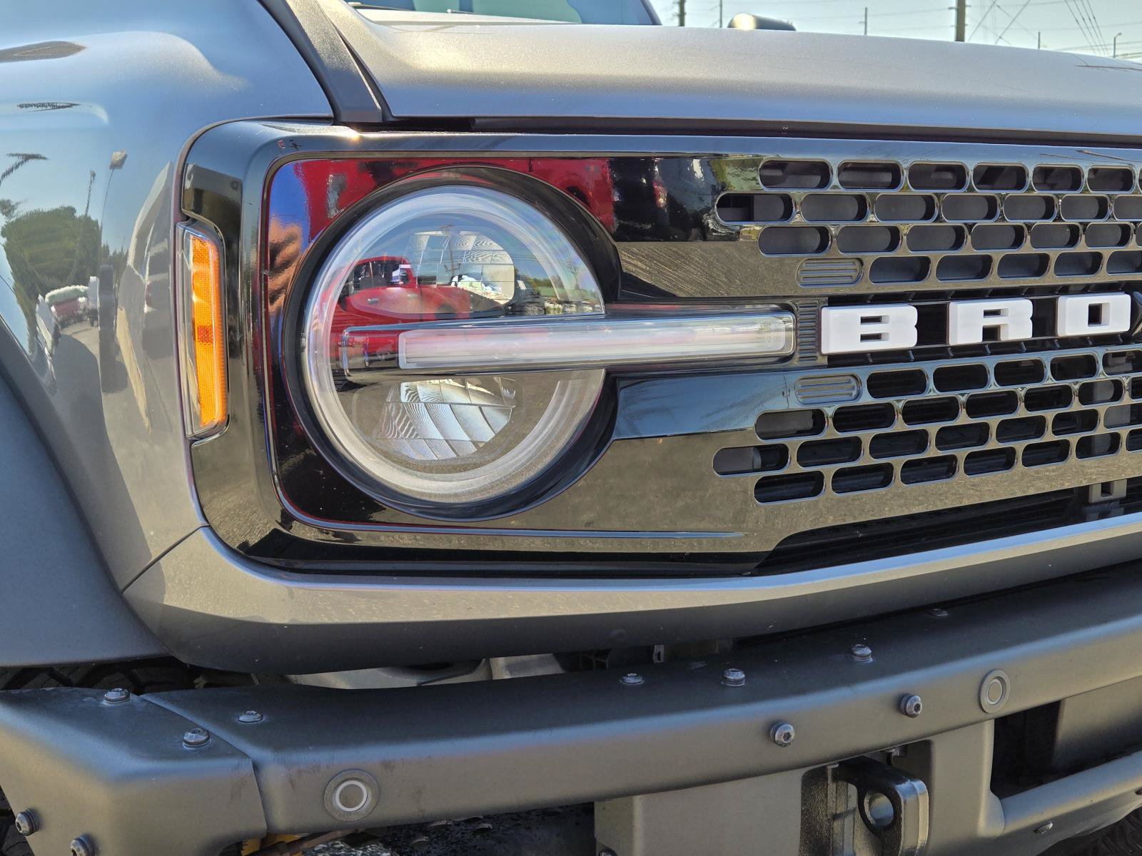 Certified 2022 Ford Bronco Wildtrak AWD/4WD image 4