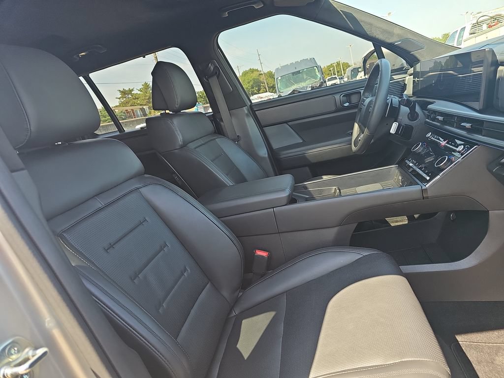 Used 2024 Hyundai Santa Fe Calligraphy AWD/4WD image 10