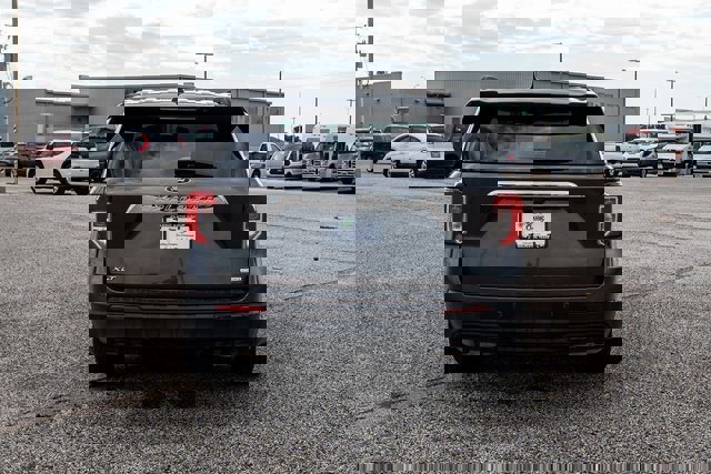 Certified 2020 Ford Explorer XLT image 3