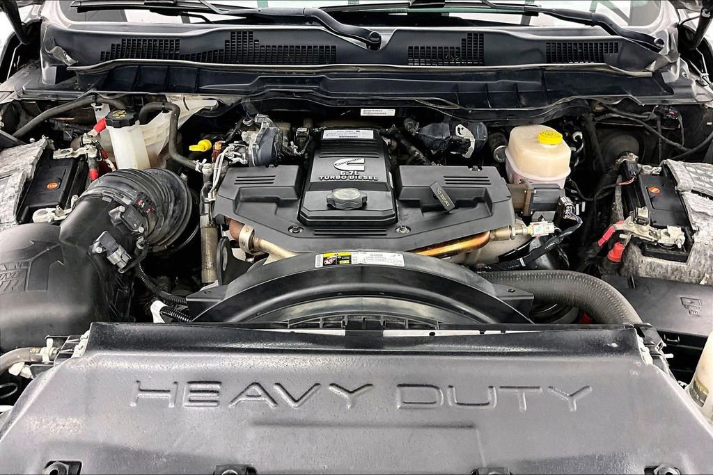 Used 2018 RAM 2500 Tradesman w/ Chrome Appearance Group image 12