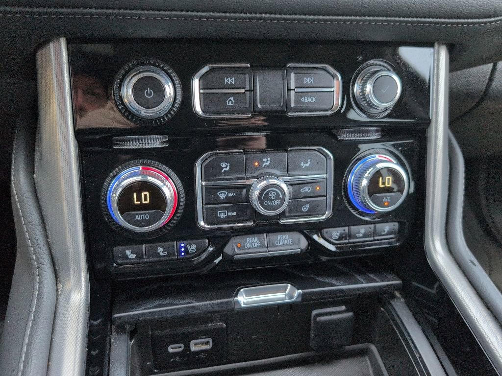 Used 2023 GMC Yukon XL Denali w/ Denali Reserve Package AWD/4WD image 22