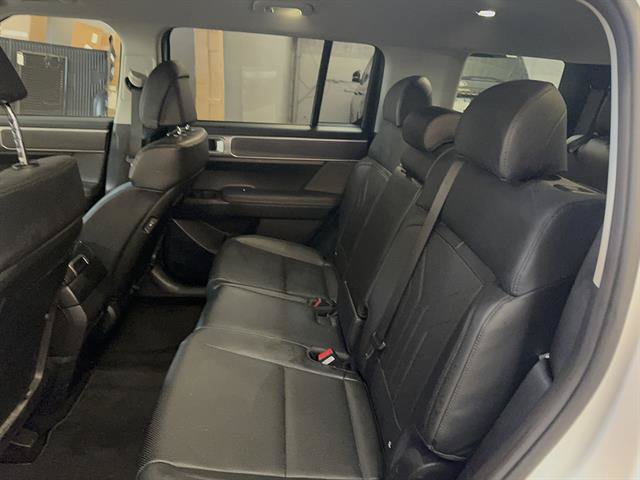 Used 2024 Hyundai Santa Fe SEL AWD/4WD image 9
