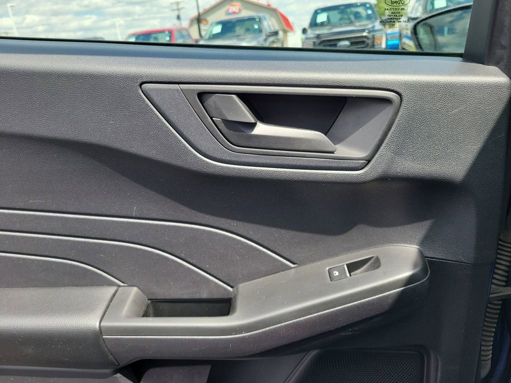 Certified 2022 Ford Escape S FWD image 15